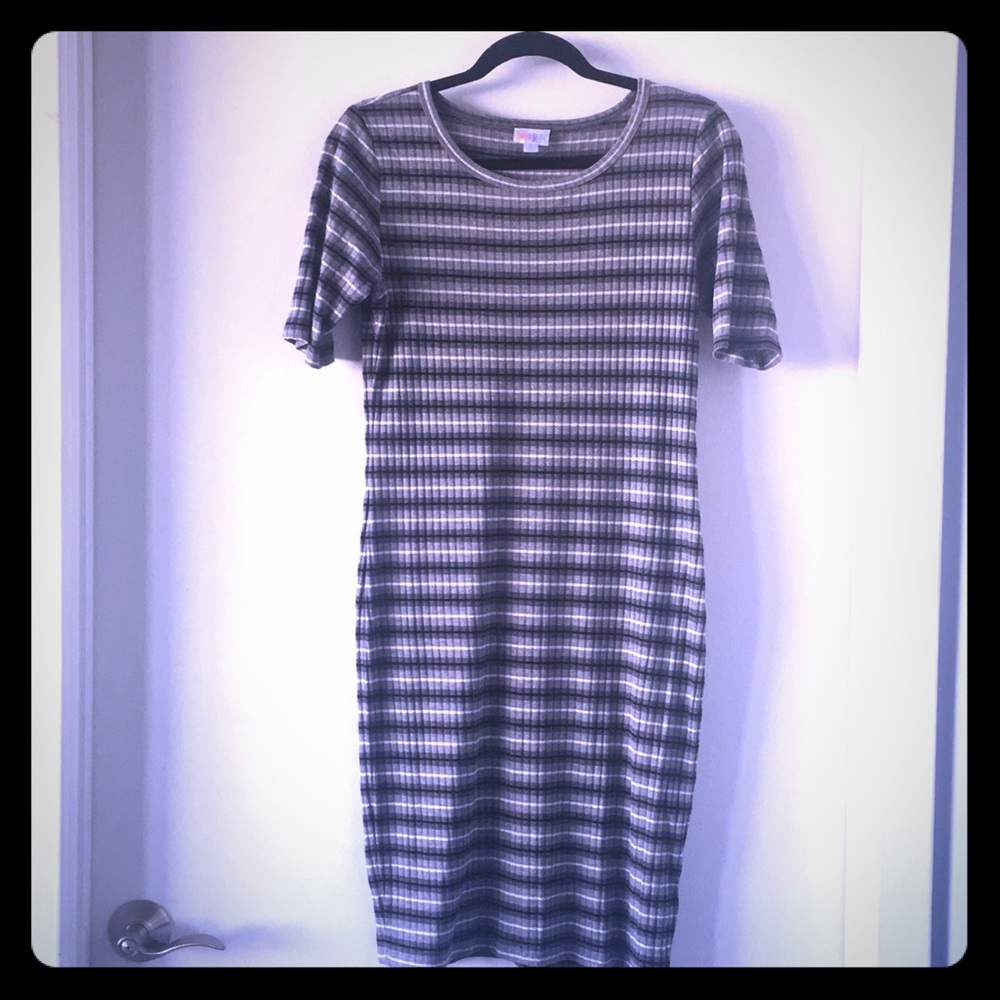 LuLaRoe L Julia Ribbed Gray and Black Stripe